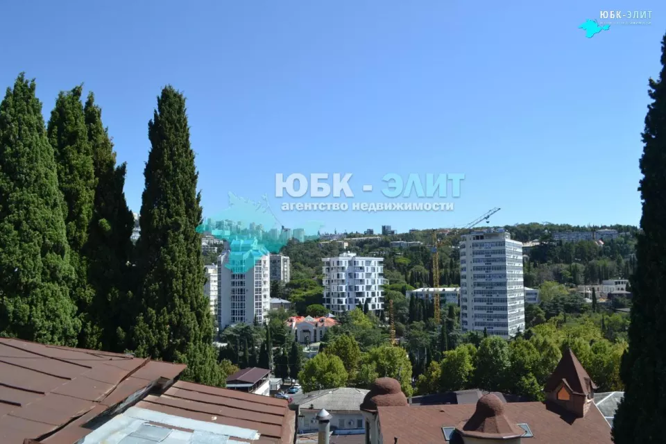Перспективная квартира в центре Ялты!