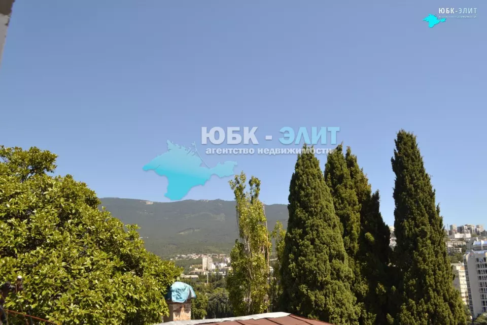 Перспективная квартира в центре Ялты!