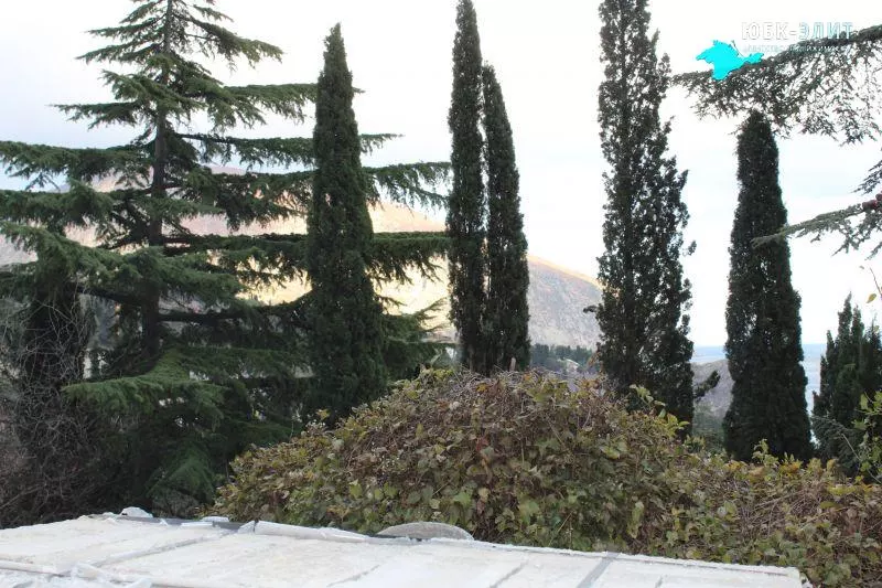 участок в Гурзуфе