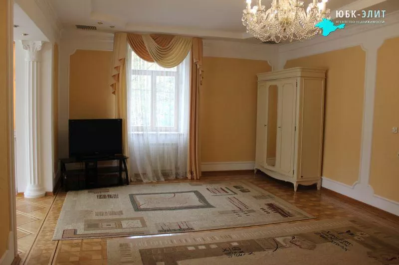 2-х комнатная квартира в Ялте В ЦЕНТРЕ